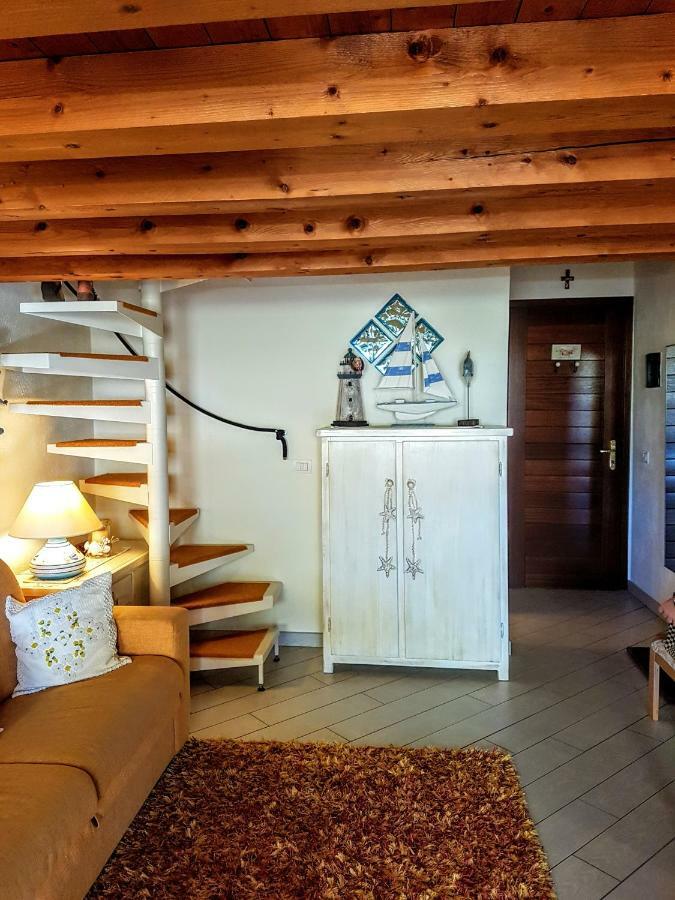 ゴルフォ・アランチLa Casa Di Chrisアパートメント エクステリア 写真