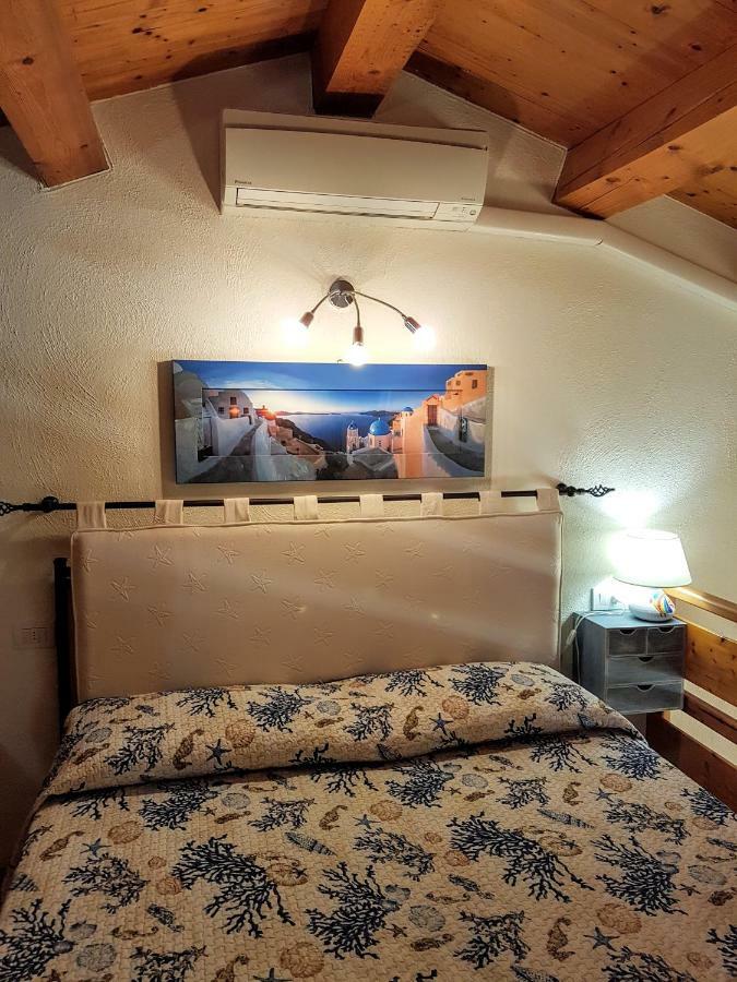 ゴルフォ・アランチLa Casa Di Chrisアパートメント エクステリア 写真